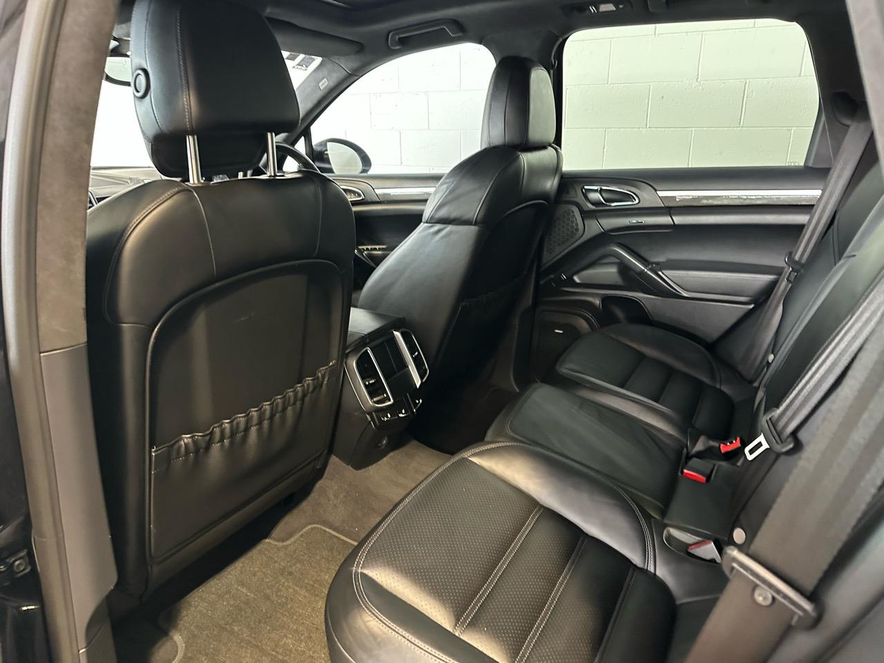 2013 Porsche Cayenne