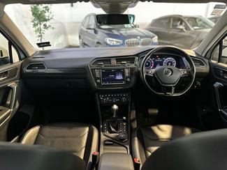 2016 Volkswagen Tiguan - Thumbnail
