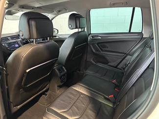 2016 Volkswagen Tiguan - Thumbnail