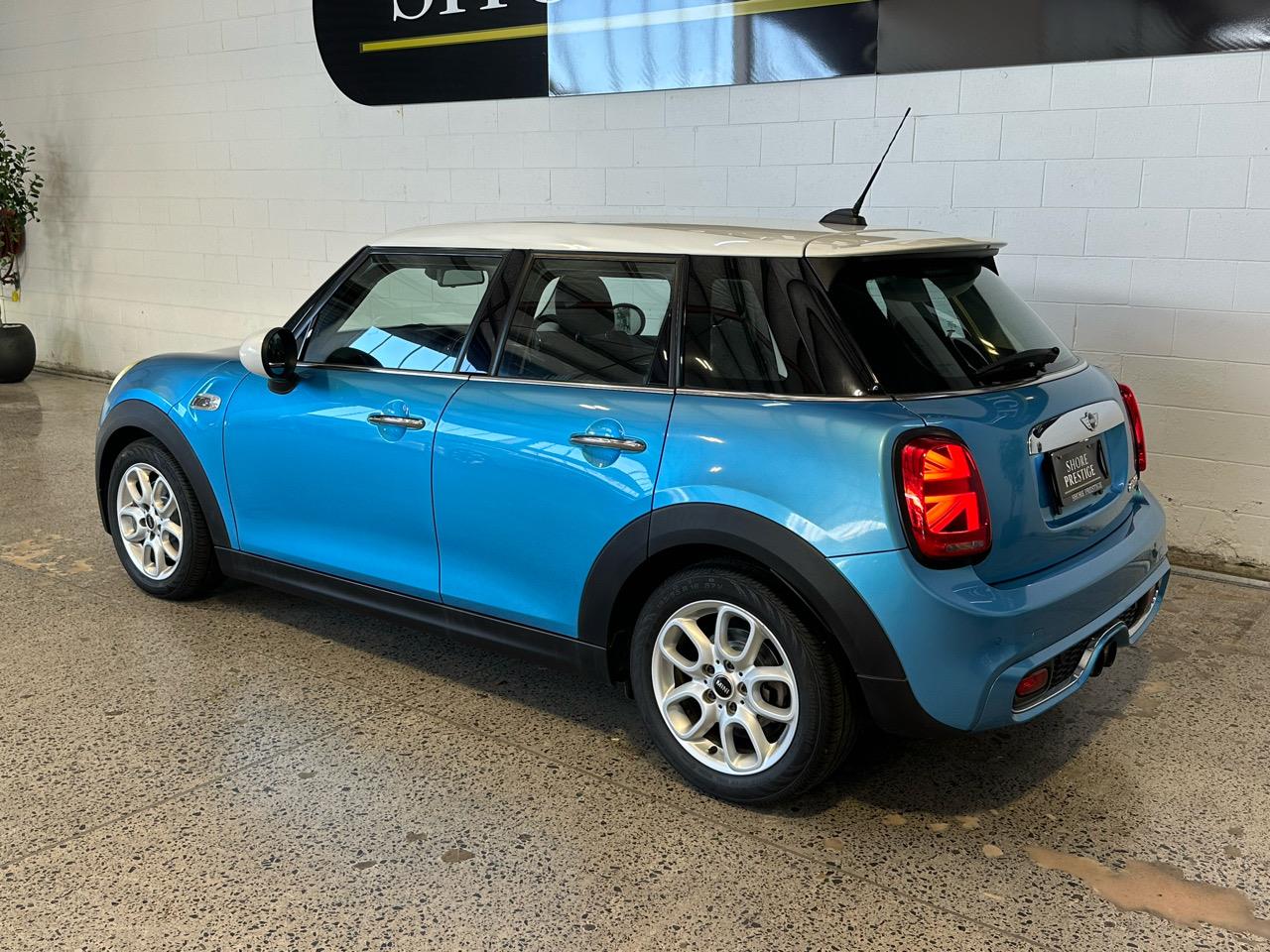 2016 Mini Cooper