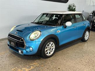 2016 Mini Cooper - Thumbnail