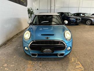 2016 Mini Cooper - Thumbnail