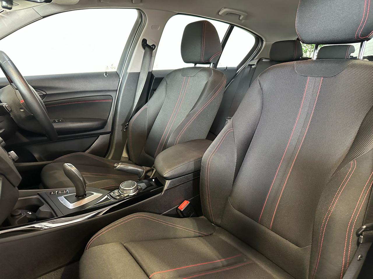 2015 BMW 118i