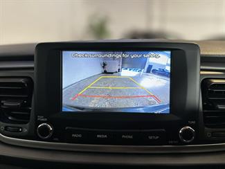 2018 Kia Rio - Thumbnail