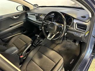 2018 Kia Rio - Thumbnail