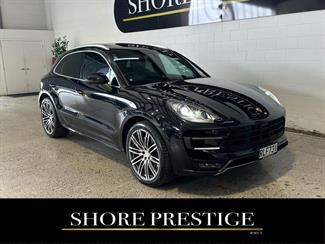 2014 Porsche Macan - Thumbnail