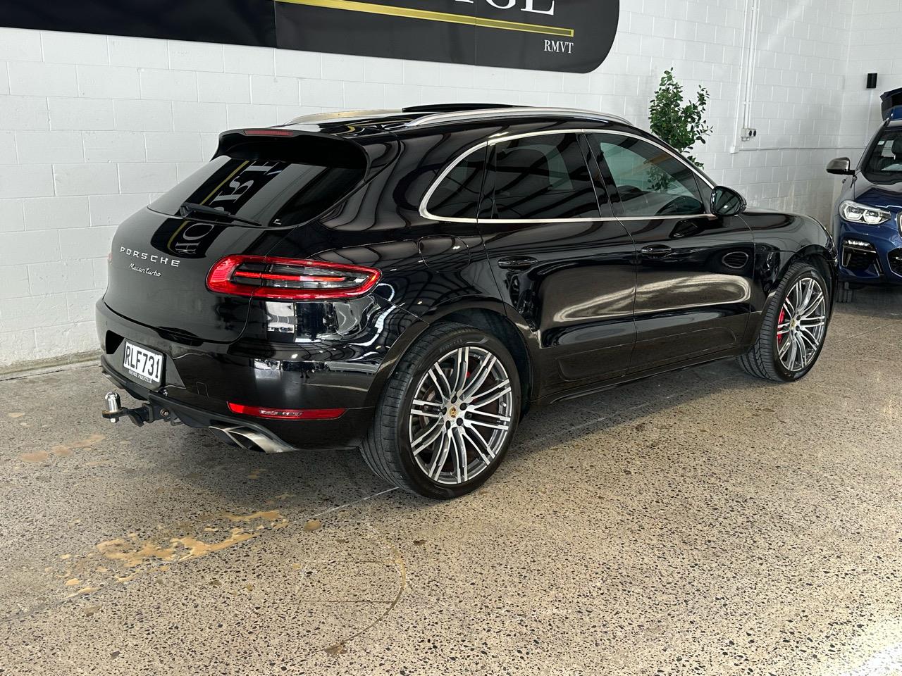 2014 Porsche Macan